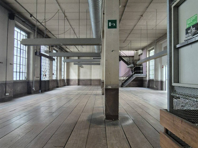 Ufficio in Affitto a Milano