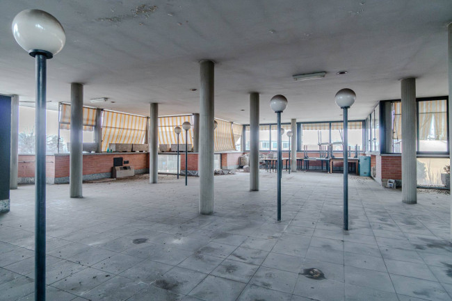 Locale commerciale in Vendita a Venaria Reale