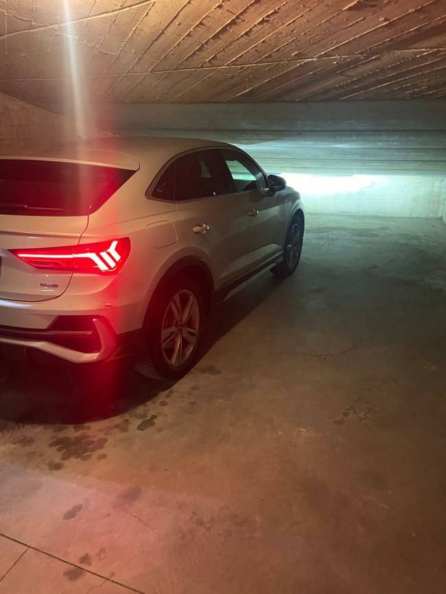 Box o garage in Vendita a Torino