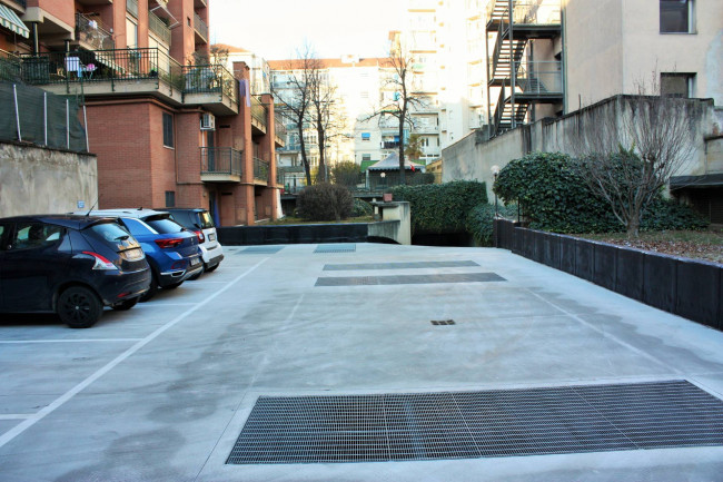 Box o garage in Vendita a Torino