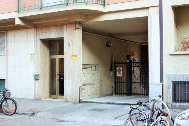 Box o garage in Vendita a Torino