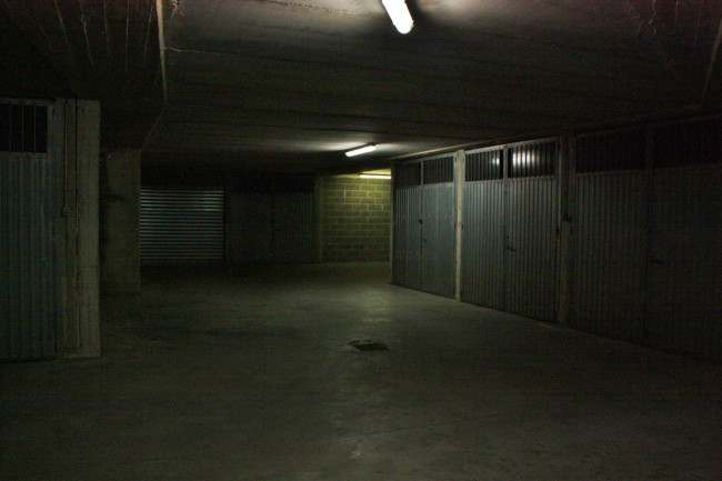 Box o garage in Vendita a Torino