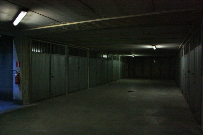 Box o garage in Vendita a Torino