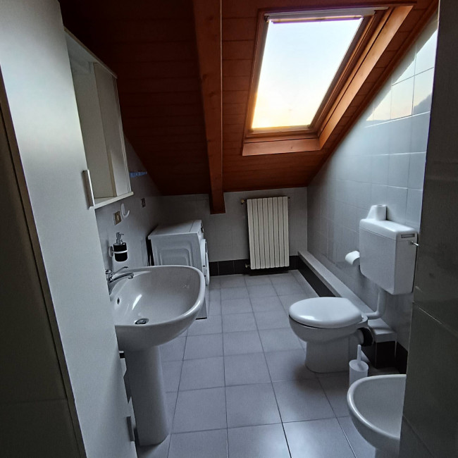 Mansarda in Affitto a Asti