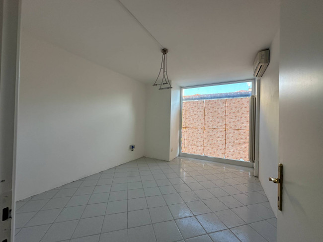 Negozio in Vendita a Cuneo