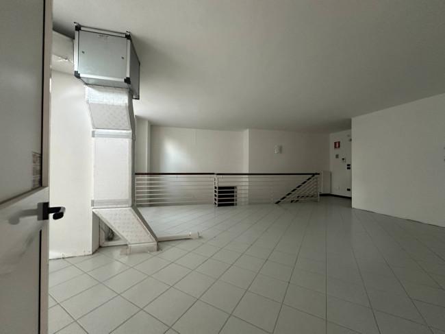 Negozio in Vendita a Cuneo