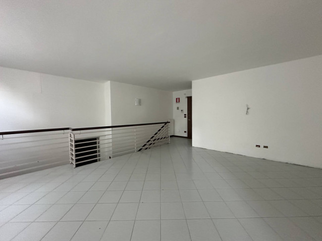 Negozio in Vendita a Cuneo