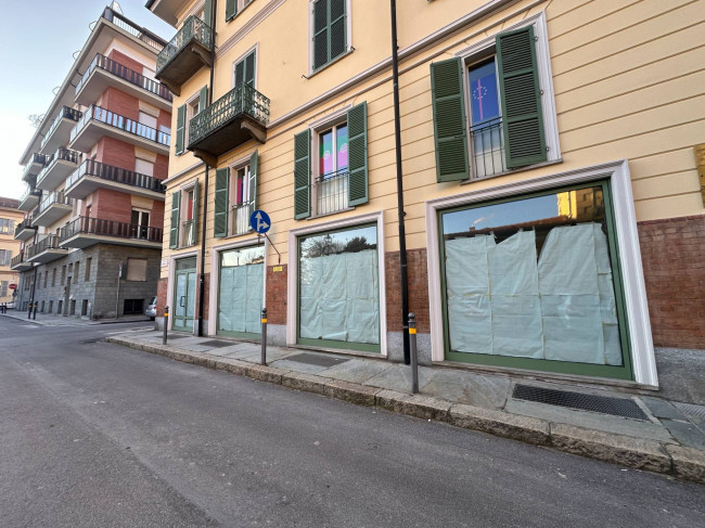 Negozio in Vendita a Cuneo
