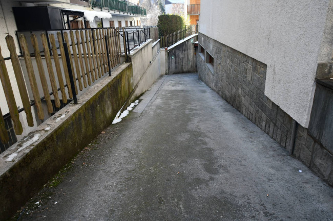 Box o garage in Vendita a Bardonecchia