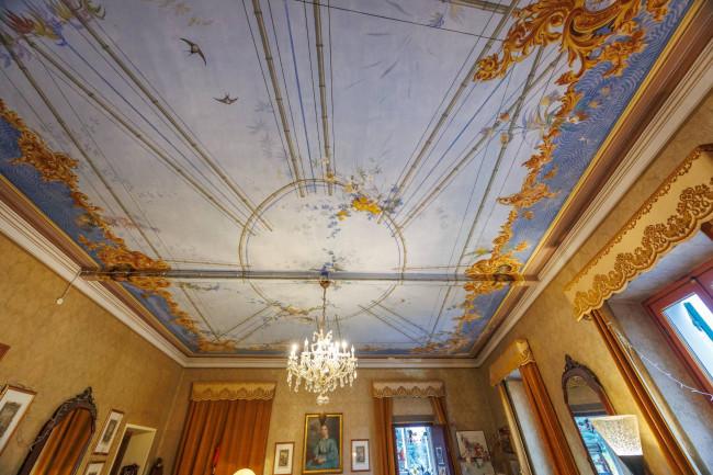 Casale in Vendita a Quiliano