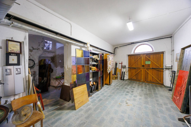 Casale in Vendita a Quiliano