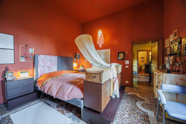 Casale in Vendita a Quiliano