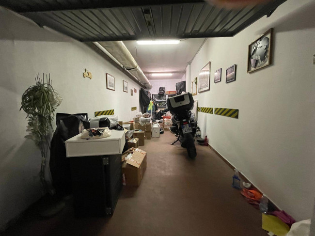 Box o garage in Vendita a Collegno