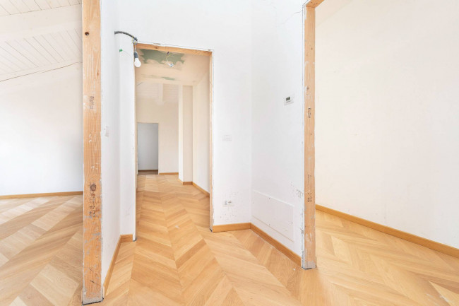 Attico in Vendita a Grugliasco