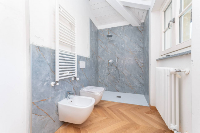 Attico in Vendita a Grugliasco