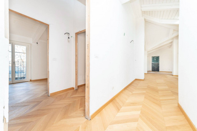 Attico in Vendita a Grugliasco