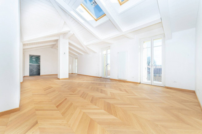 Attico in Vendita a Grugliasco