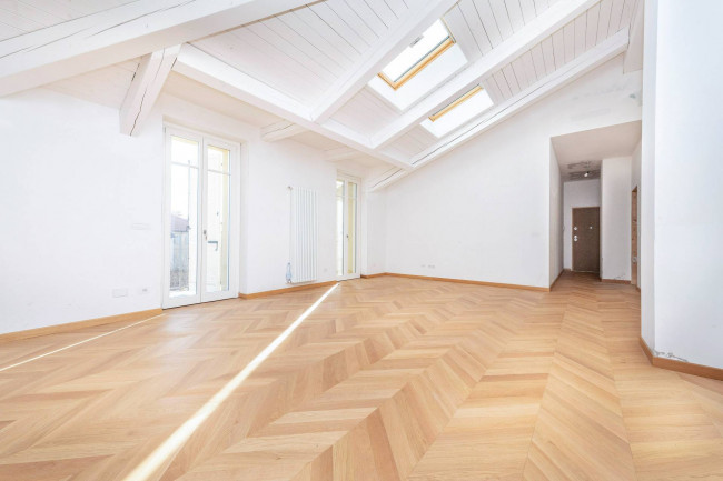 Attico in Vendita a Grugliasco