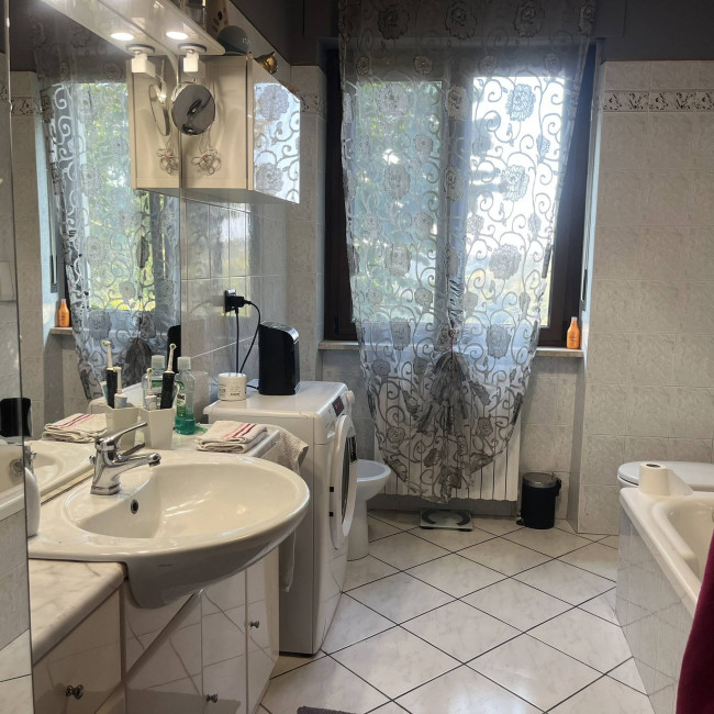 Casale in Vendita a Santo Stefano Belbo