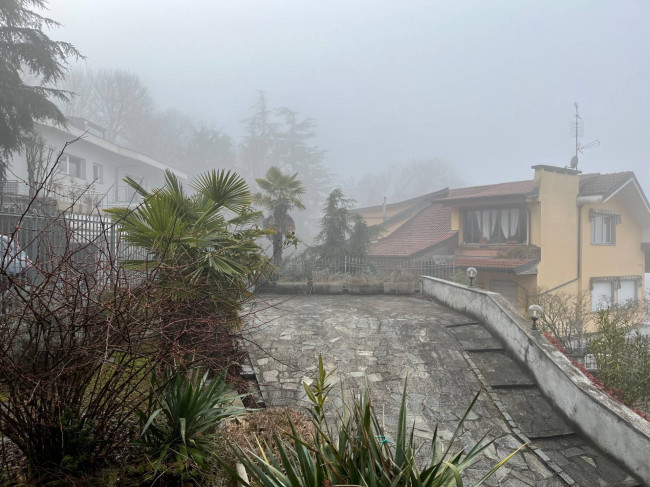 Villa Bifamiliare in Vendita a Torino