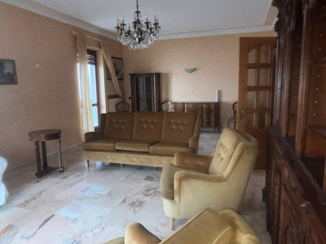 Villa Bifamiliare in Vendita a Torino