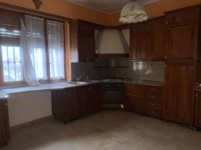 Villa Bifamiliare in Vendita a Torino