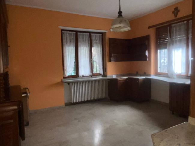 Villa Bifamiliare in Vendita a Torino