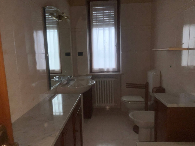 Villa Bifamiliare in Vendita a Torino