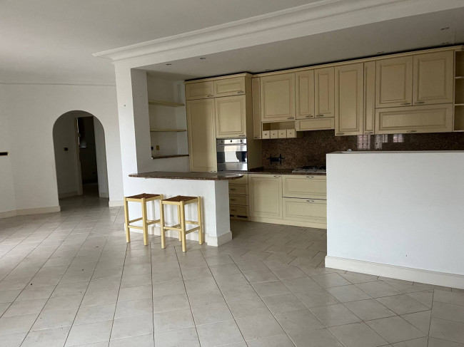 Villa Bifamiliare in Vendita a Torino