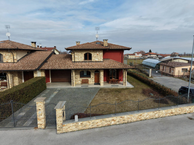 Casa indipendente in Vendita a Pianfei