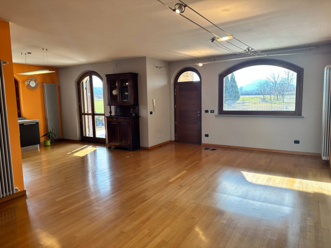 Casa indipendente in Vendita a Pianfei