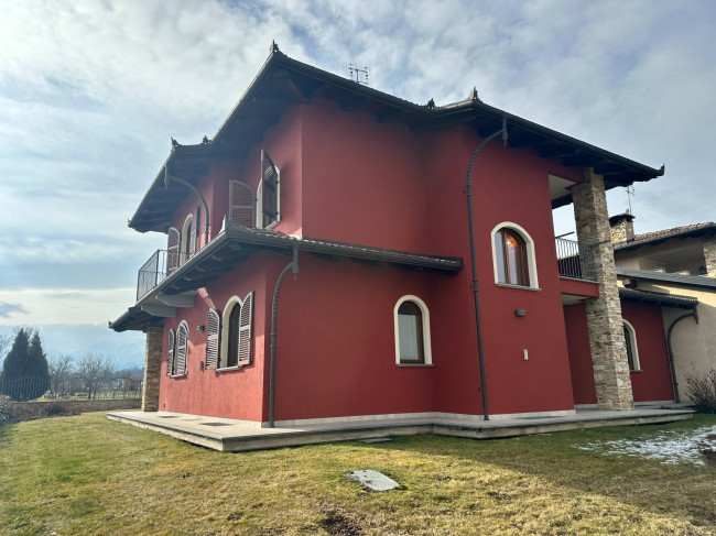 Casa indipendente in Vendita a Pianfei