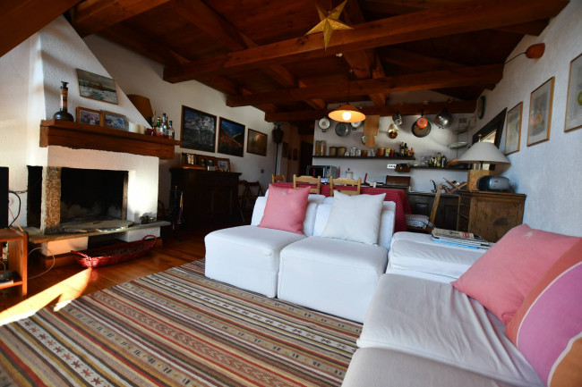 Appartamento in Vendita a Bardonecchia