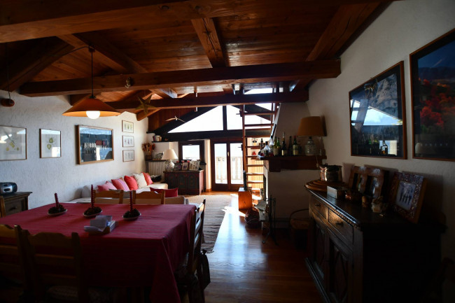 Appartamento in Vendita a Bardonecchia