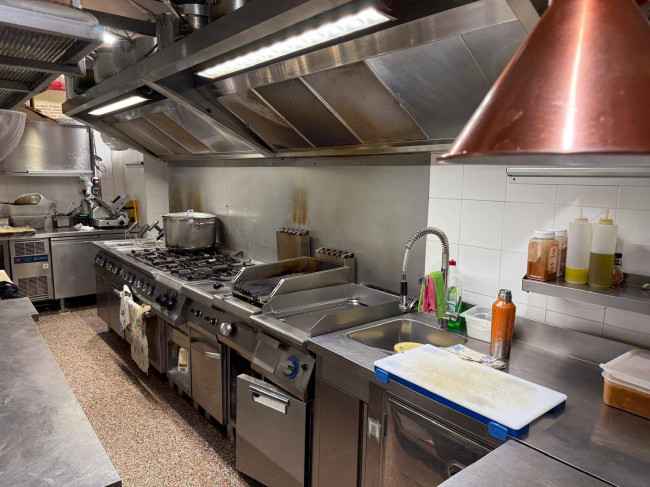 Attività Commerciale - Ristorante in Vendita a Sanremo