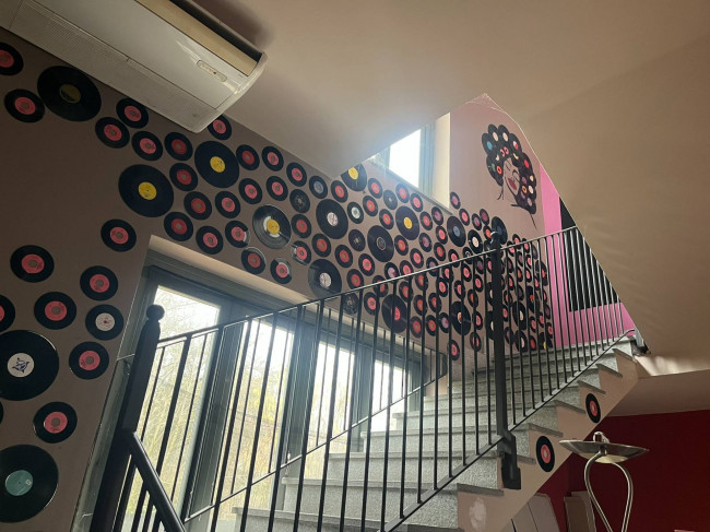 Villa in Vendita a Castell'Alfero