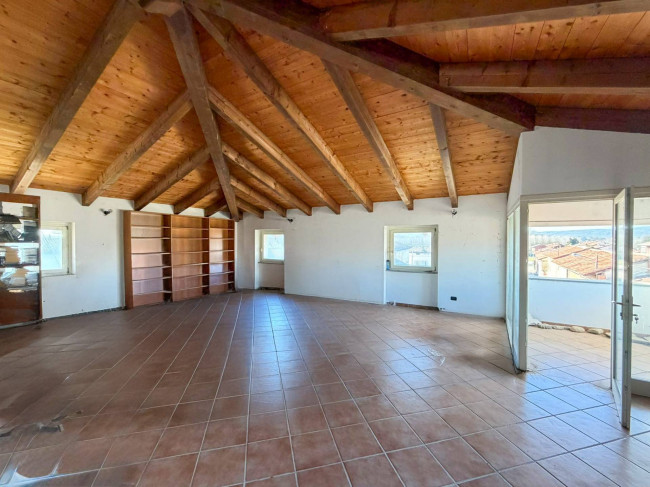 Casa indipendente in Vendita a Strambino