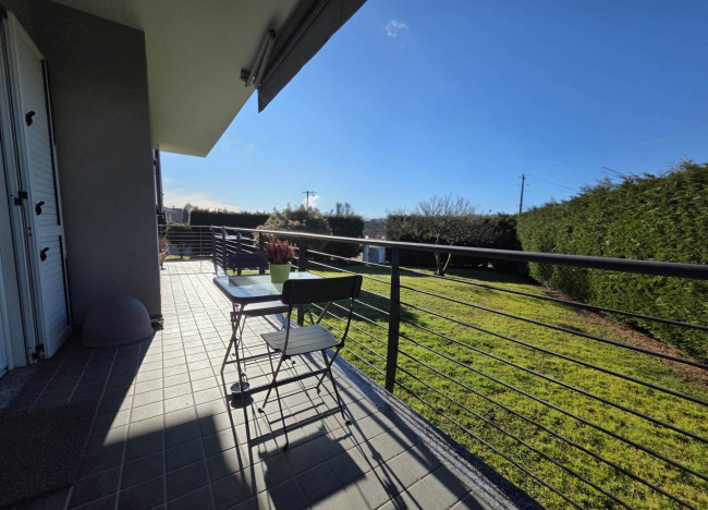 Villa in  Sell to Front