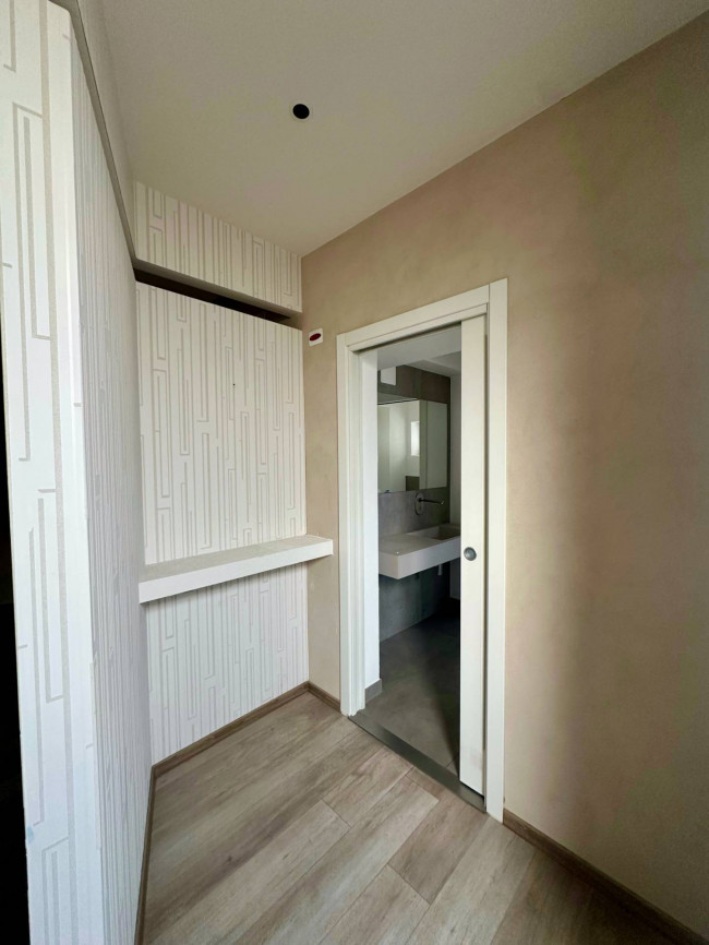 Negozio in Affitto a Castelletto Stura