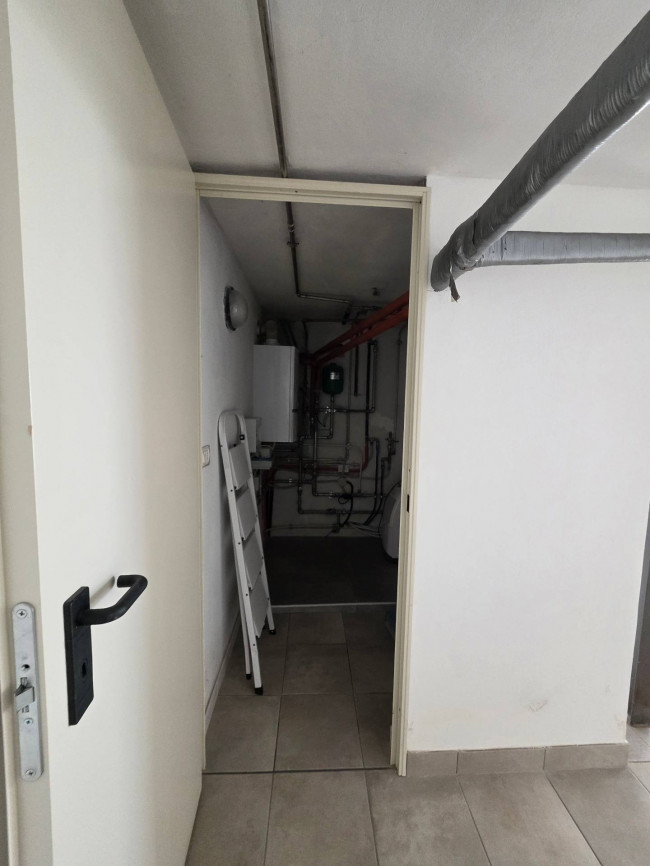 Villa in  Sell to Front