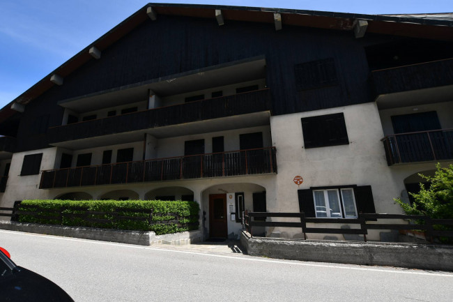 Box o garage in Vendita a Bardonecchia
