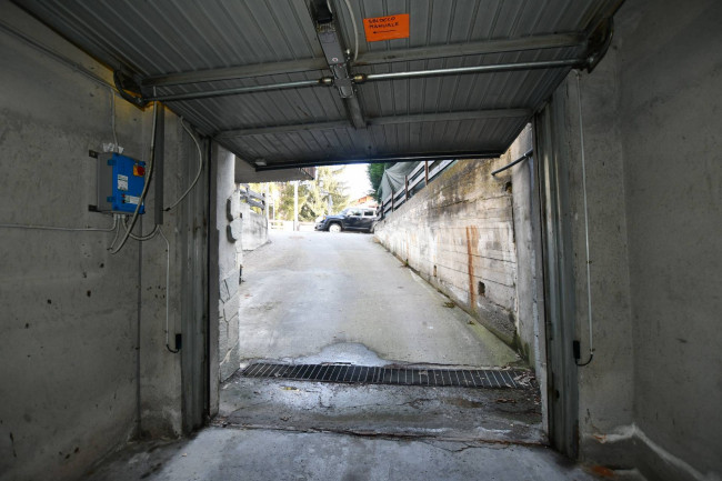 Box o garage in Vendita a Bardonecchia