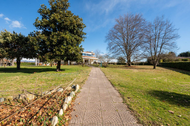 Appartamento in Vendita a Leinì