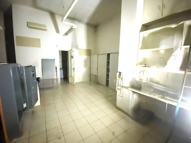 Locale commerciale in Vendita a Collegno