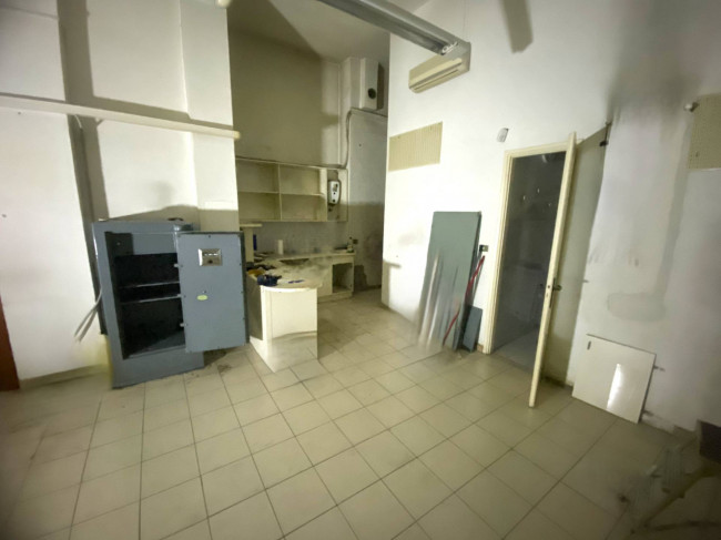 Locale commerciale in Vendita a Collegno