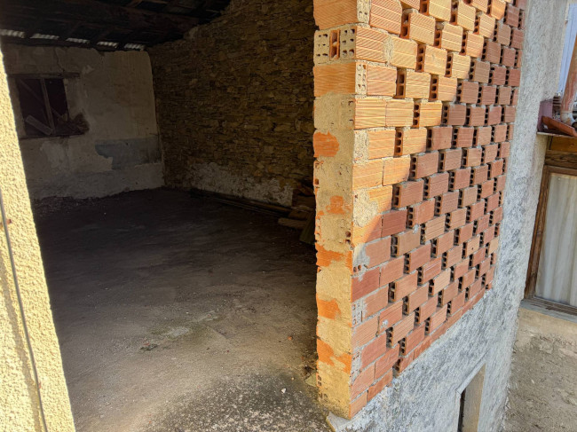 Porzione di casa in Vendita a Montaldo di Mondovì