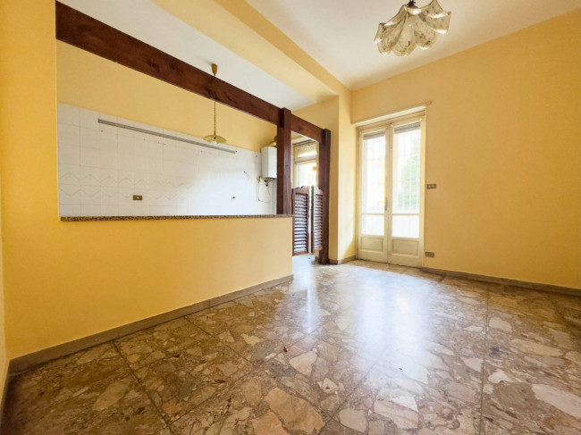 Apartment for Sale to Torino