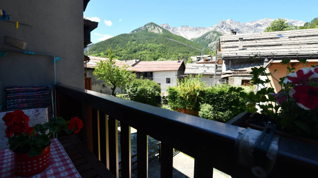 Appartamento in Affitto a Bardonecchia