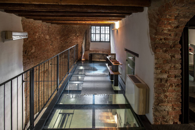 Show room in Vendita a Milano