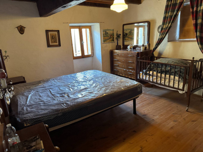 Porzione di casa in Vendita a Montaldo di Mondovì